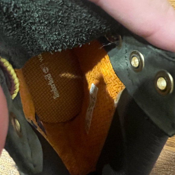 Timberland boys boots olive colour - Picture 4 of 5